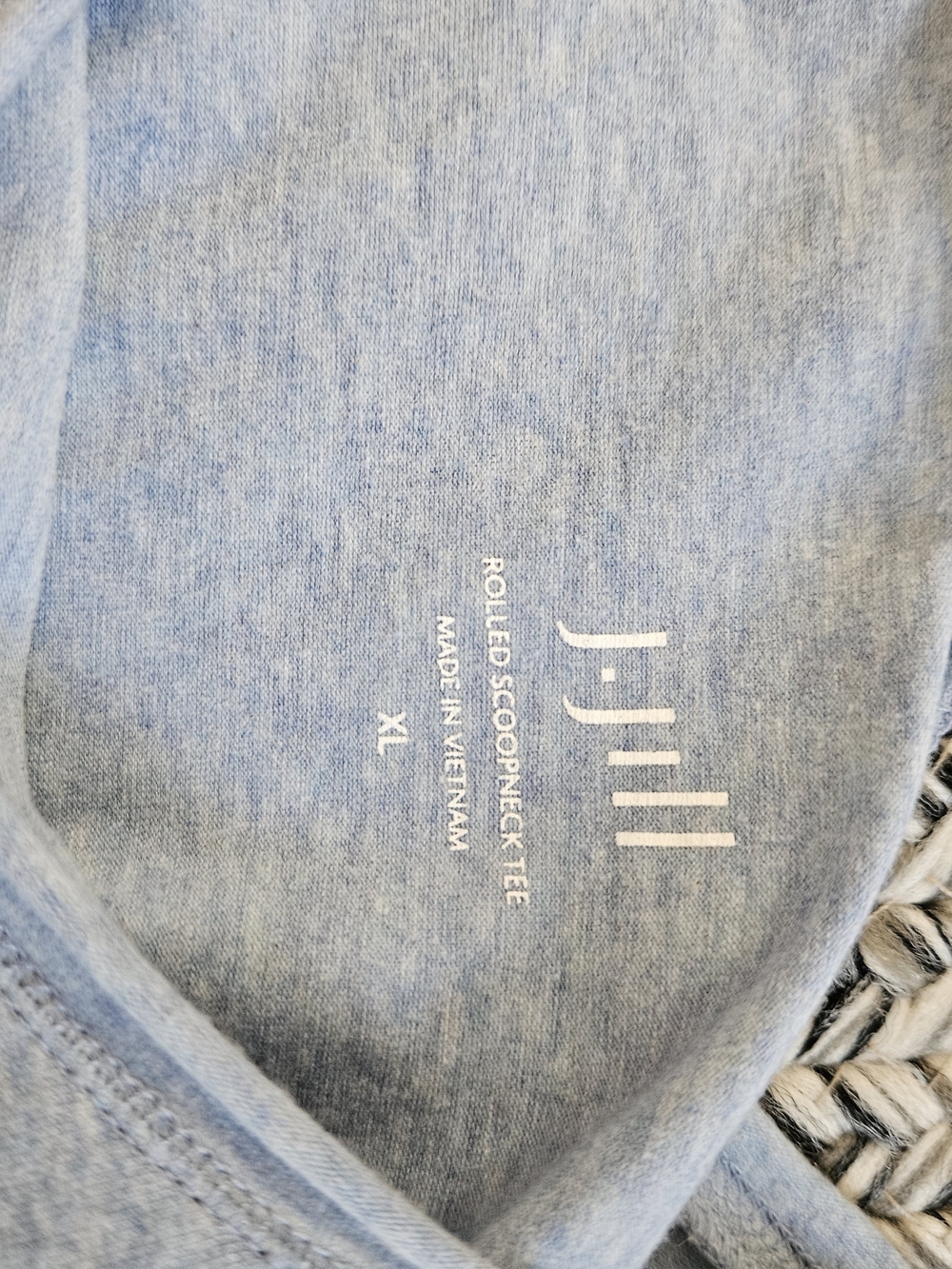 Set Of 3 Womens J Jill Rolled Scoopneck Tees in Mauve, Dusty Pink, Light Blue - Picture 2 of 4